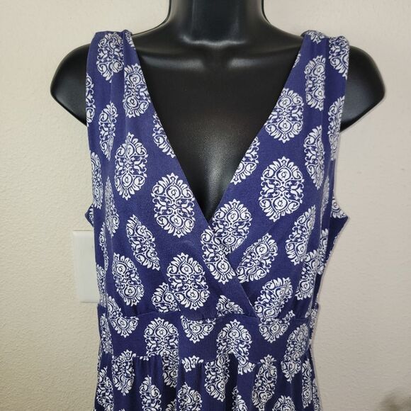 Garnet Hill Empire Medallion Print Maxi Dress Size 8P 8 Petite - Picture 3 of 7